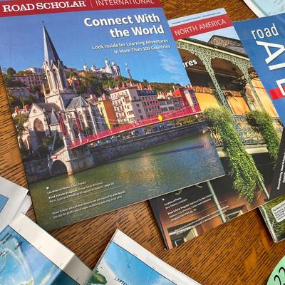 Atlases & maps