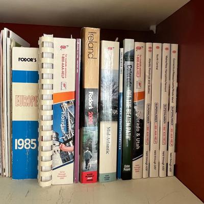 Shelf of books & brochurs