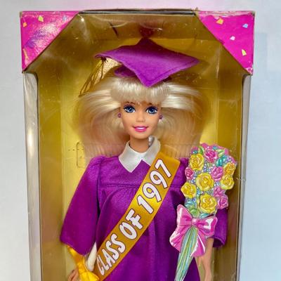 Special Edition Graduation Barbie 1977