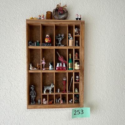 Print box with miniatures