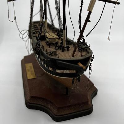 N196 Vintage Essex of Salam 1799 Ship Model