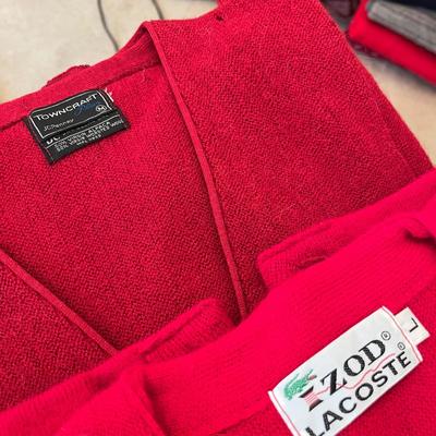 Final lot of sweaters