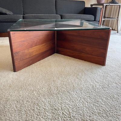 MCM Glass Top Coffee Table (LR-SS)