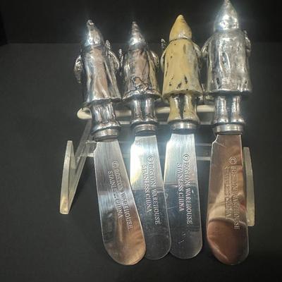 Boston Warehouse Stainless Gnome Spreaders