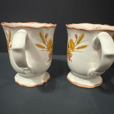 Cracker Barrel Fall Collectible Mugs