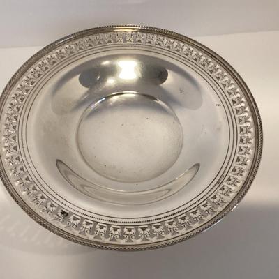 800 silver footed candy dish