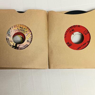 LOT:6: Vintage Vinyl Record Albums and 45's, Featuring Complete Rocky Horror Picture Show Compete Soundtrack, Picks, and Concern and...