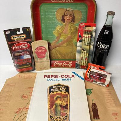 LOT 40: Coca Cola / Pepsi Collection