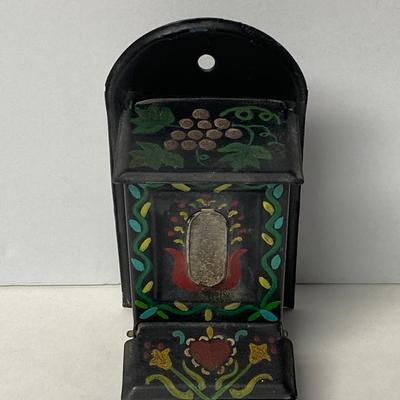 LOT 44: Decorative Painted Iron and Metal Collection