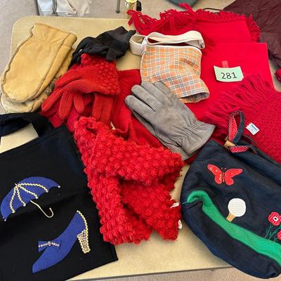Lot of winter accessories