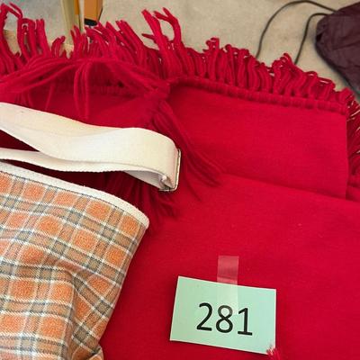 Lot of winter accessories