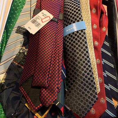 Huge Menâ€™s Neck Ties Lot - Many Never Worn