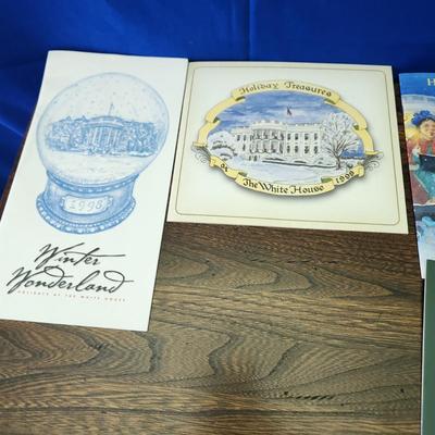 11 White House Christmas tour Booklets 1998 1999 2001-2008, 2010