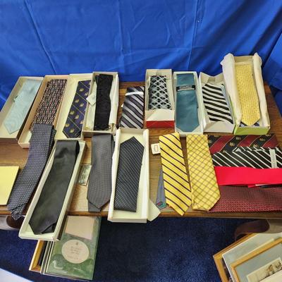 Large Collection of Men's Ties Mostly New