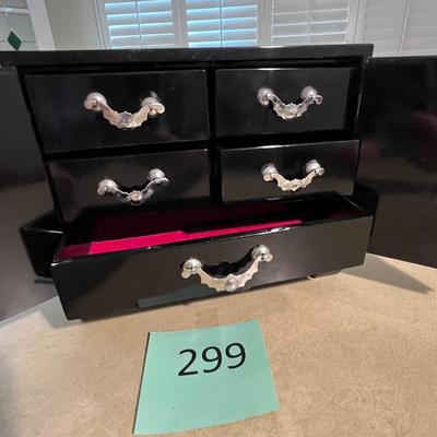 Black Laquor Oriental Jewelry box
