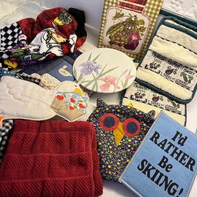 Pot holders & towels