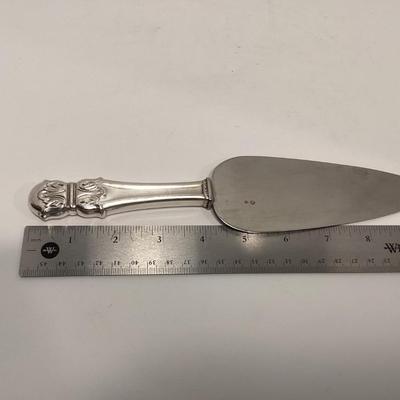 STERLING SILVER HANDLE CAKE SERVER