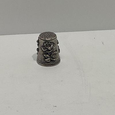 HALLMARK STERLING SILVER THIMBLE
