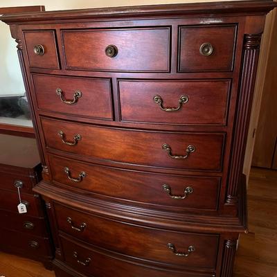 MODERN CHEST OF DRAWERS