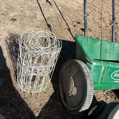 GARDEN TOOL LOT