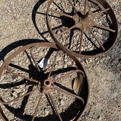 VINTAGE WHEEL LOT