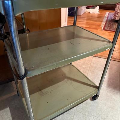 3 TIER ROLLING TABLE LOT