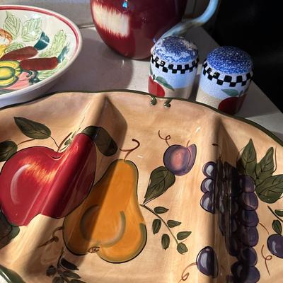 COOKBOOK, KITCHEN SERVING LOT