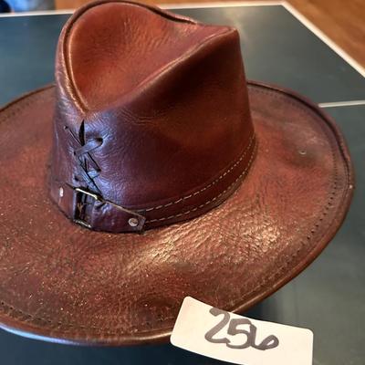 VINTAGE BROWN LEATHER HAT