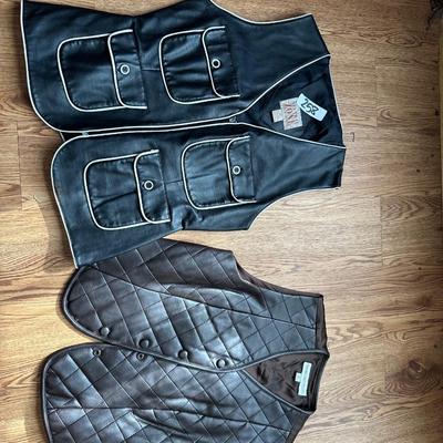 VINTAGE WOMEN'S VEST LOT