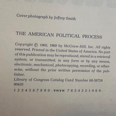 THE AMERICAN POLITICAL PROCESS BOOK