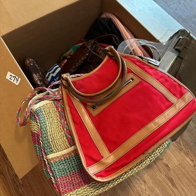 VINTAGE PURSE & MORE LOT