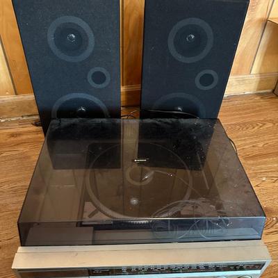 HITACHI STEREO
