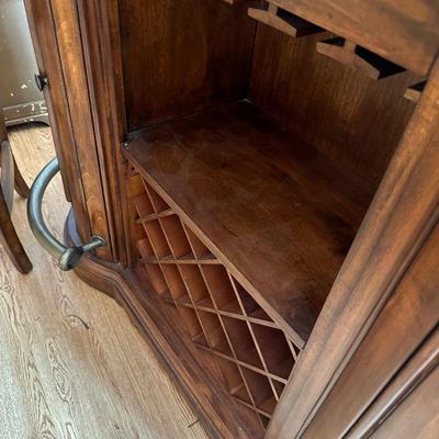 HOME BAR