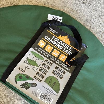 FOLDING CAMPING TABLE