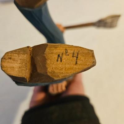 Pair of Hand Made Carvings (BD-DW)