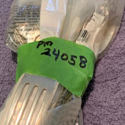 MINT IN PLASTIC - Lenox Kirk Stieff Sterling Old Maryland Flatware - Setting For 4