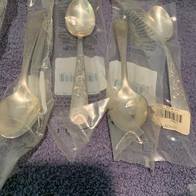 MINT IN PLASTIC - Lenox Kirk Stieff Sterling Old Maryland Flatware - Setting For 4