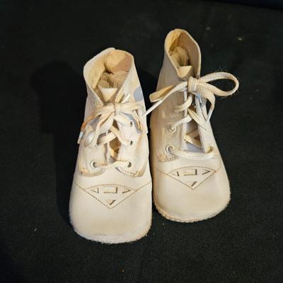 Bronzed Baby Shoes, Bookends and More (BD-DW)