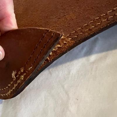 Leather Folding Tripod Saddle Seat Stool (O-RG)