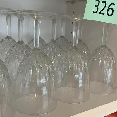 Lot of stem ware