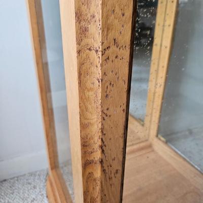 Oak Curio Cabinet with Glass Shelves (BD-DW)