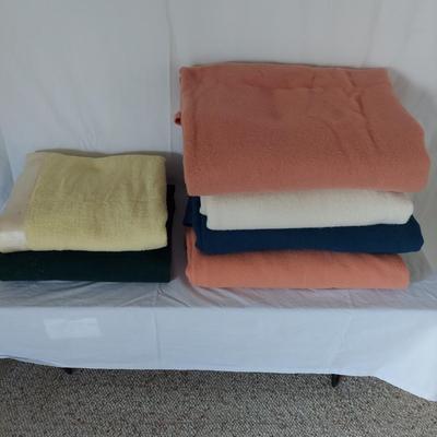 Six Wool Blankets (B2-BBL)