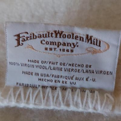 Six Wool Blankets (B2-BBL)