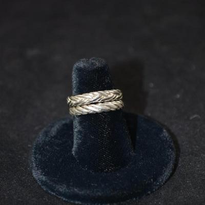 Set of 2 925 Sterling Rings Size 7, 5.0g