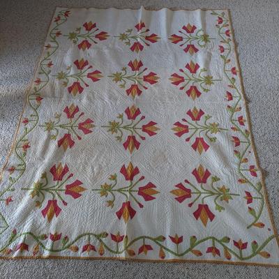 Metal Quilt Stand w/ Quilts (B2-BBL)