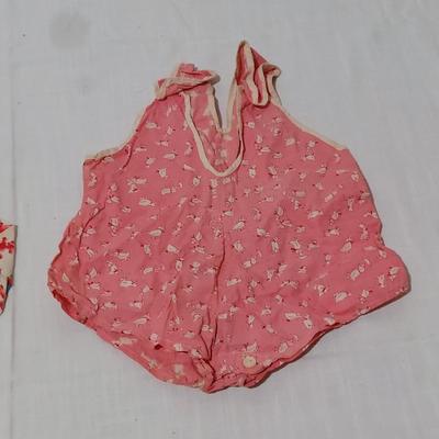 Antique Baby Clothes (B2-BBL)
