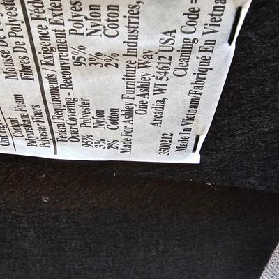 Grey Ashley Furniture Power Lift Recliner (G-JS)