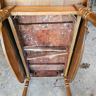 Drop Leaf Table (G-JS)