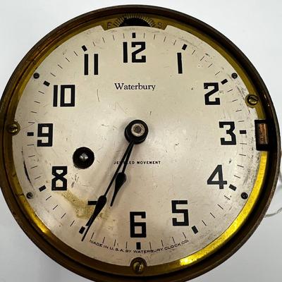 N253 Waterbury Clock Co. Jeweled Movement Shipâ€™s Clock Brass