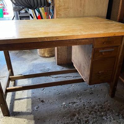 G9- Hamilton Co. Architect Drafting Table (or use as kitchen island)